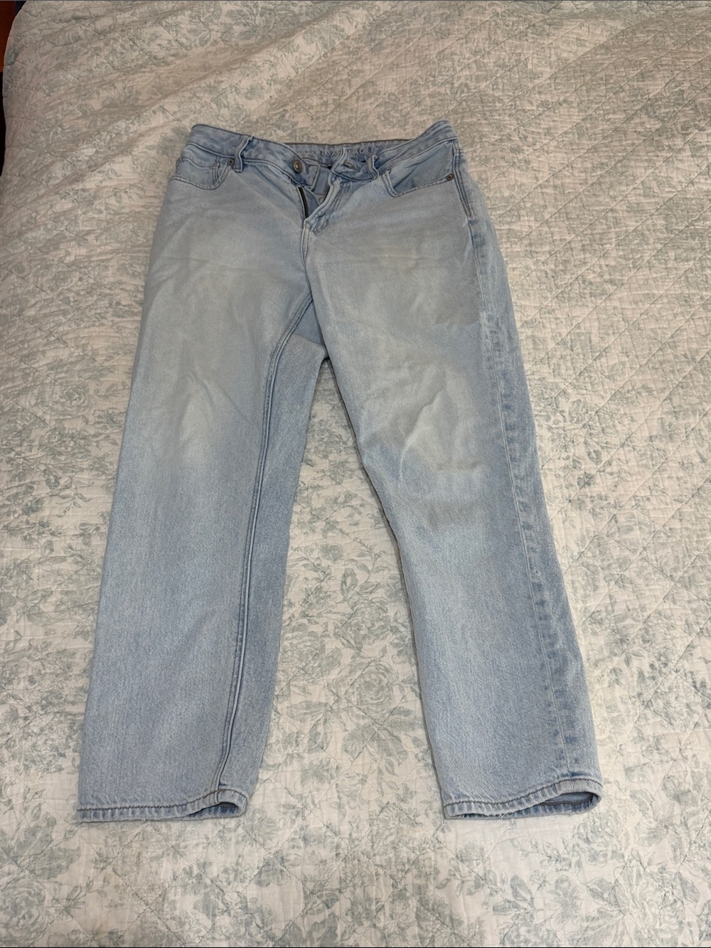 American Eagle Outfitters Light Blue Straight Leg Jeans